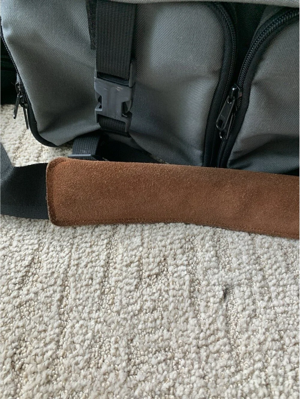 Vintage Tamrac Gray Camera Bag Messenger Style Adjust Strap Padded  Film Pocket